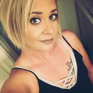 Meet your Posher, Candace